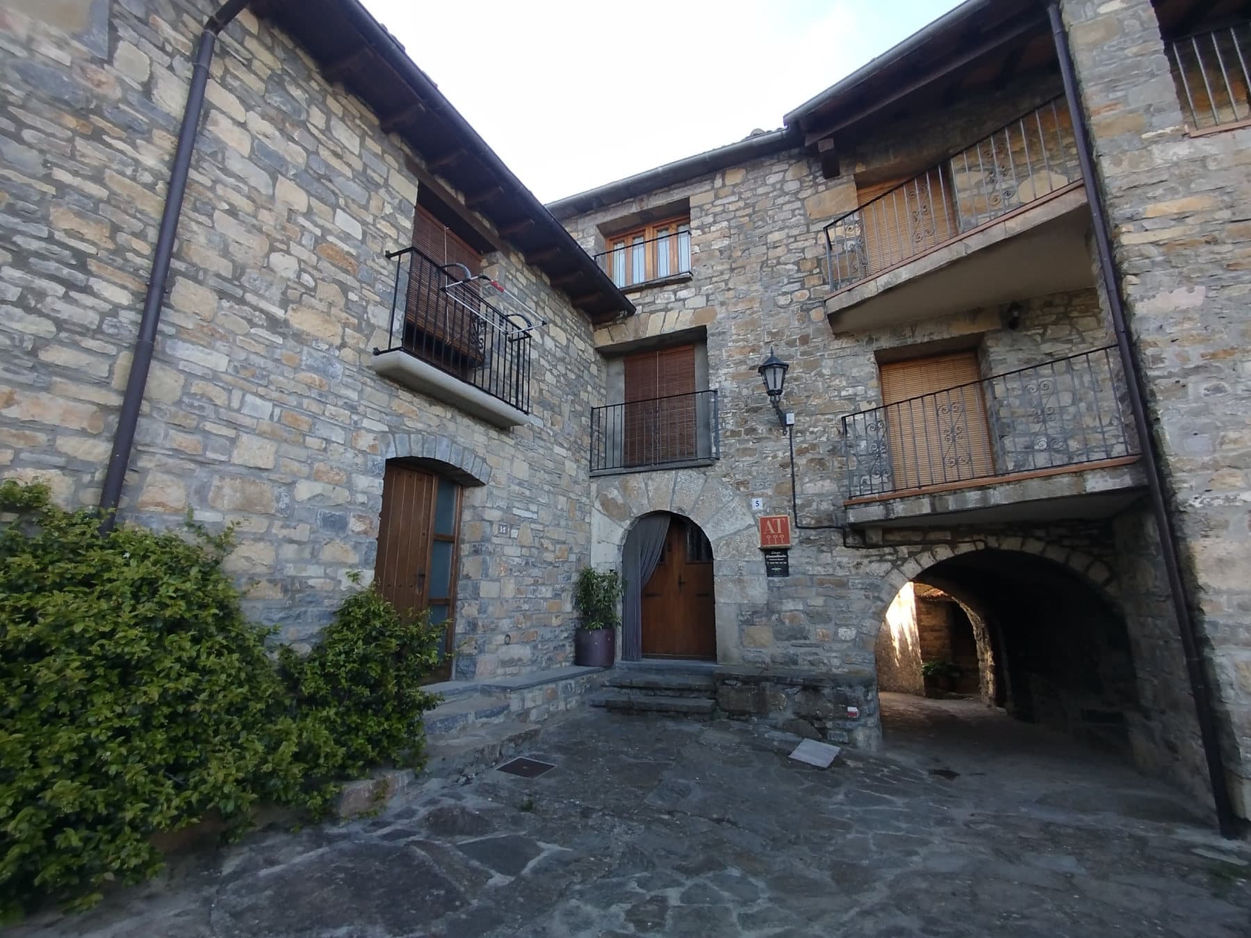 Apartamentos Casa Coscullela - Turismo Rural Aínsa Pirineos Apartamentos Casa Coscullela - Turismo Rural Aínsa Pirineos