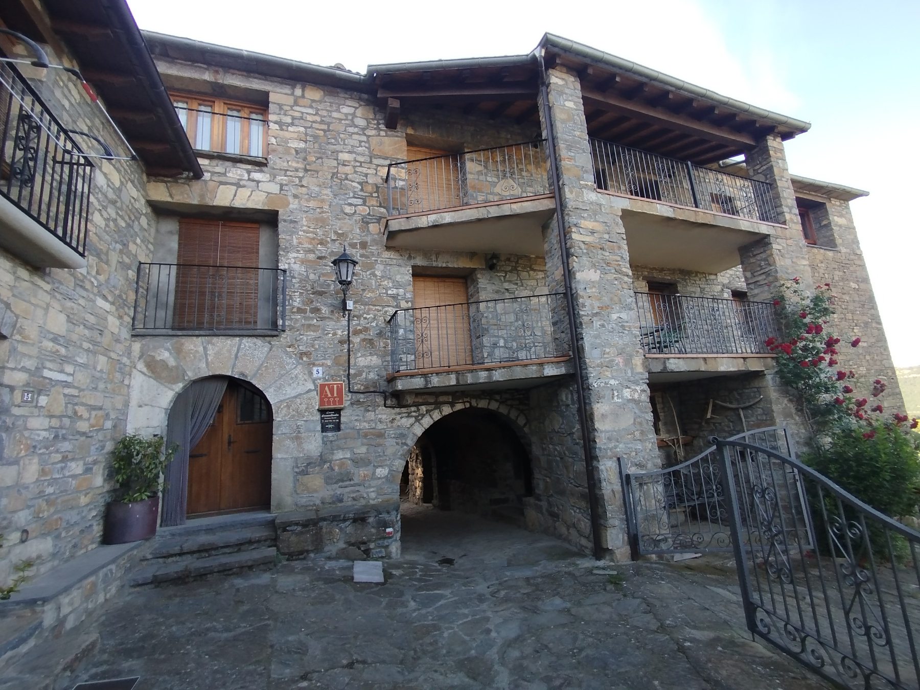 Apartamentos Casa Coscullela - Turismo Rural Aínsa Pirineos Apartamentos Casa Coscullela - Turismo Rural Aínsa Pirineos