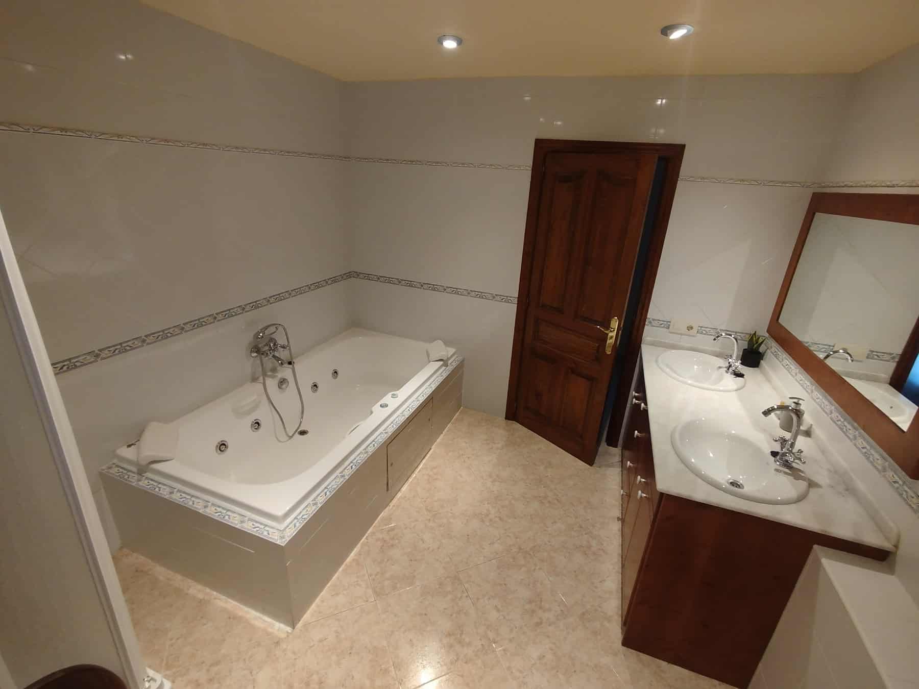 Apartamentos Casa Coscullela - Turismo Rural Aínsa Pirineos Apartamentos Casa Coscullela - Turismo Rural Aínsa Pirineos